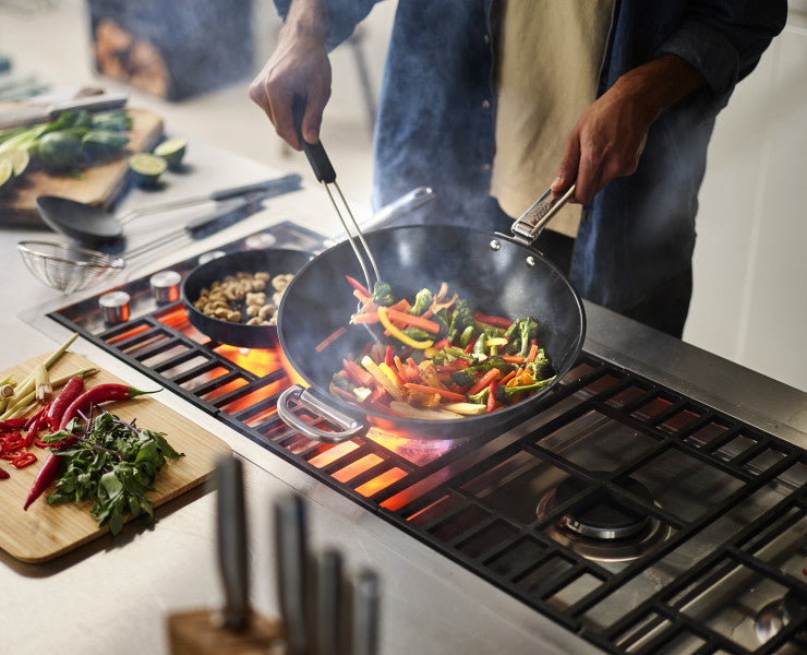 Joseph Joseph Space Non-Stick Induction Wok 32cm/12.5''