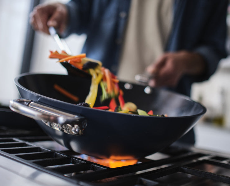 Joseph Joseph Space Non-Stick Induction Wok 32cm/12.5''