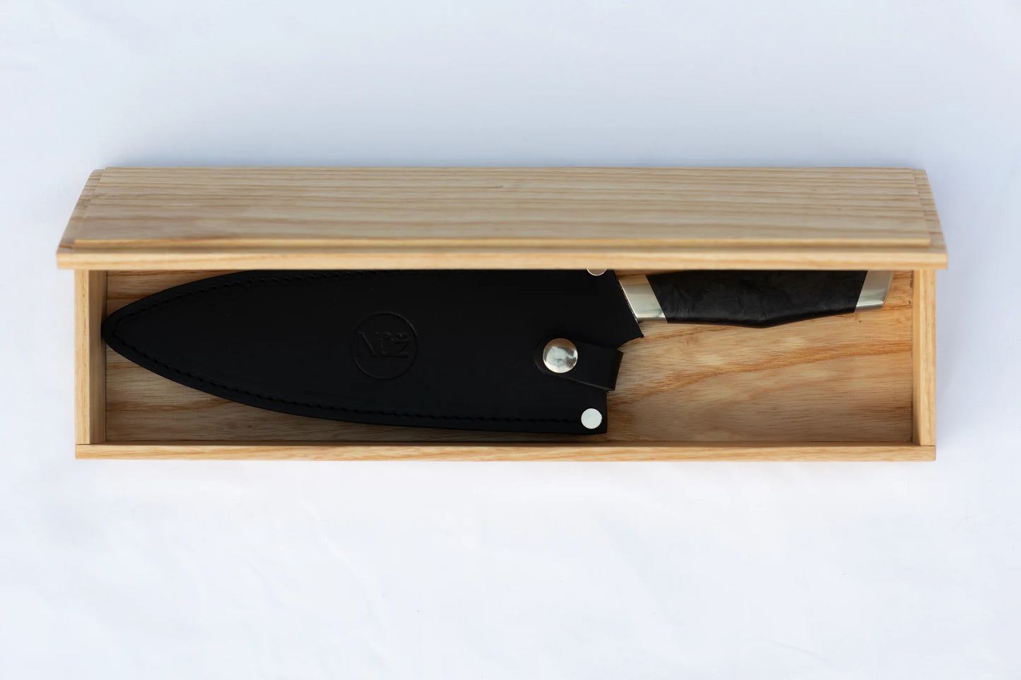 Nuz No 3. The Daily Carbon Fibre Knife