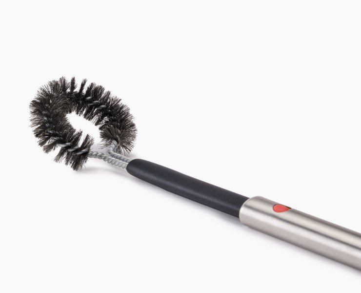 Joseph Joseph GrillOut BBQ Brush with retractable head