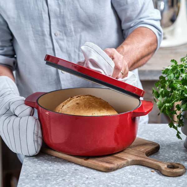 KitchenAid Covered Round Casserole 26cm/5.2L Empire Red