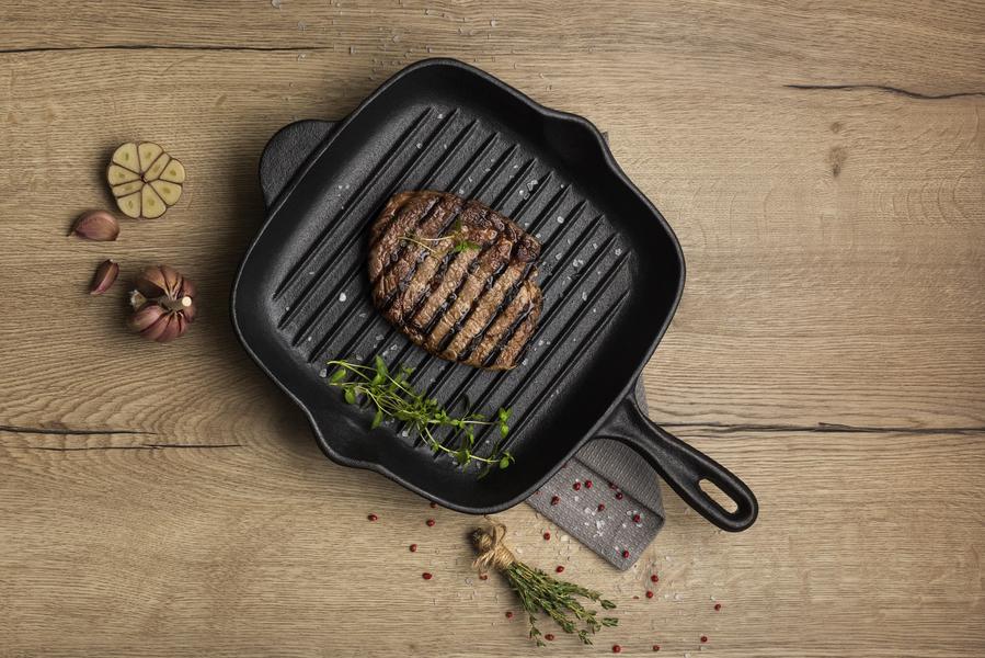 Tramontina Pre-Seasoned Cast Iron Square Griddle Pan 27cm
