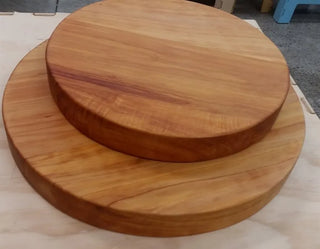 Macrocarpa Chopping Board - Round